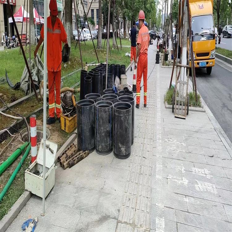 静海管道短管置换修复